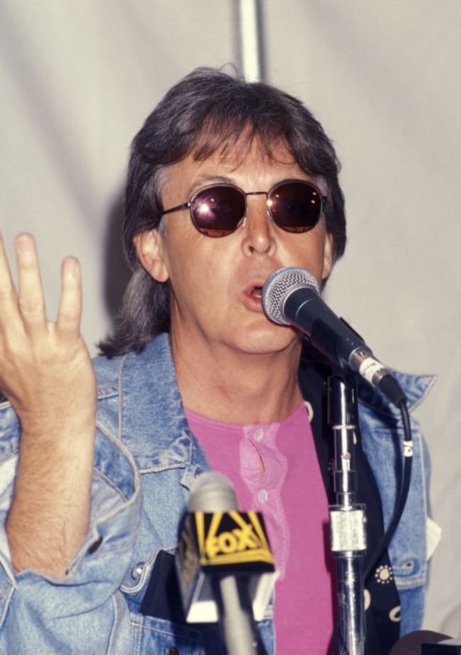 El músico británico Paul McCartney, artífice de Hope of Deliverance, entre otras joyas. En la imagen, en una conferencia de prensa en Los Ángeles, California.