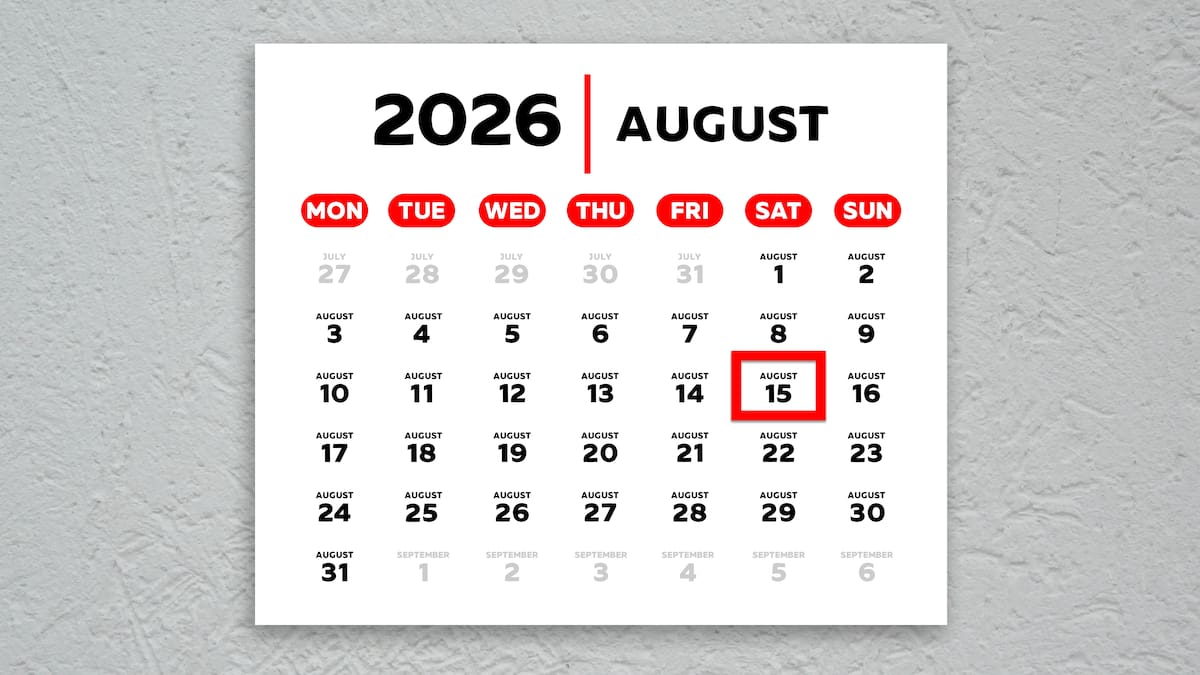 ¿Dónde es festivo el 15 de agosto de 2026 y qué pasa al caer en sábado?