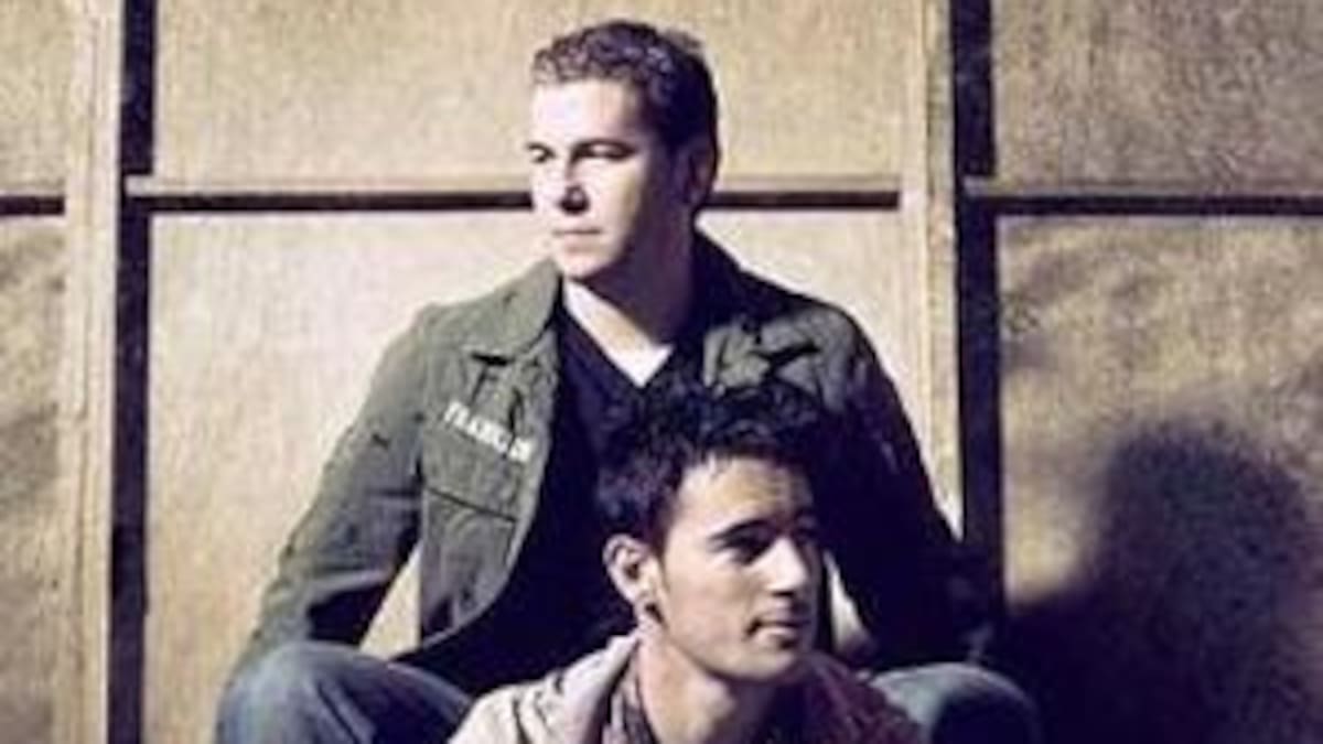 Andy y Lucas vuelven 'Con los pies en la tierra'