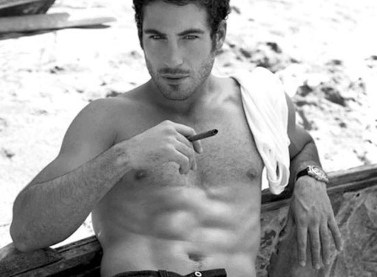 Miguel Angel Silvestre vuelve a la pequeña pantalla con la miniserie Alakrana