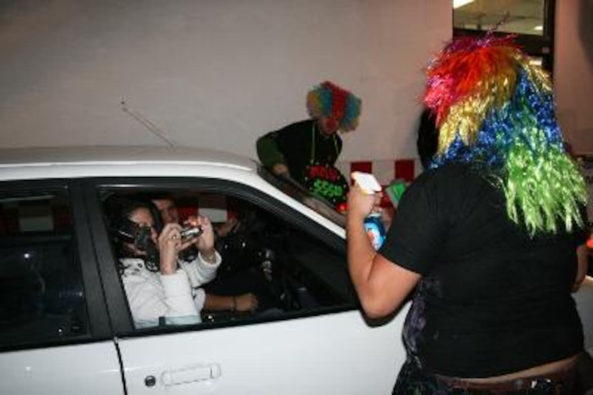 La Hora sin Nombre Segundo Aniversario Mc Donald's Zapote