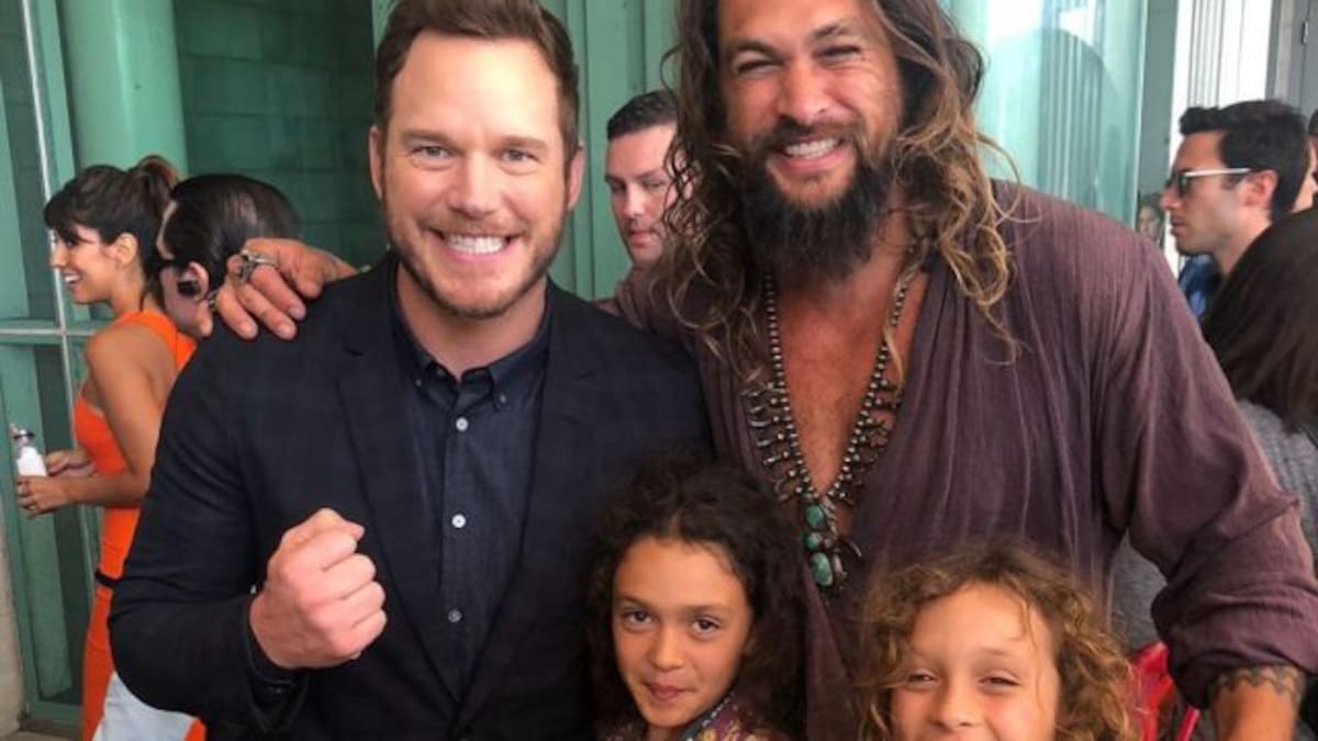 Jason Momoa y Chris Pratt discuten en Instagram por una botella de plástico