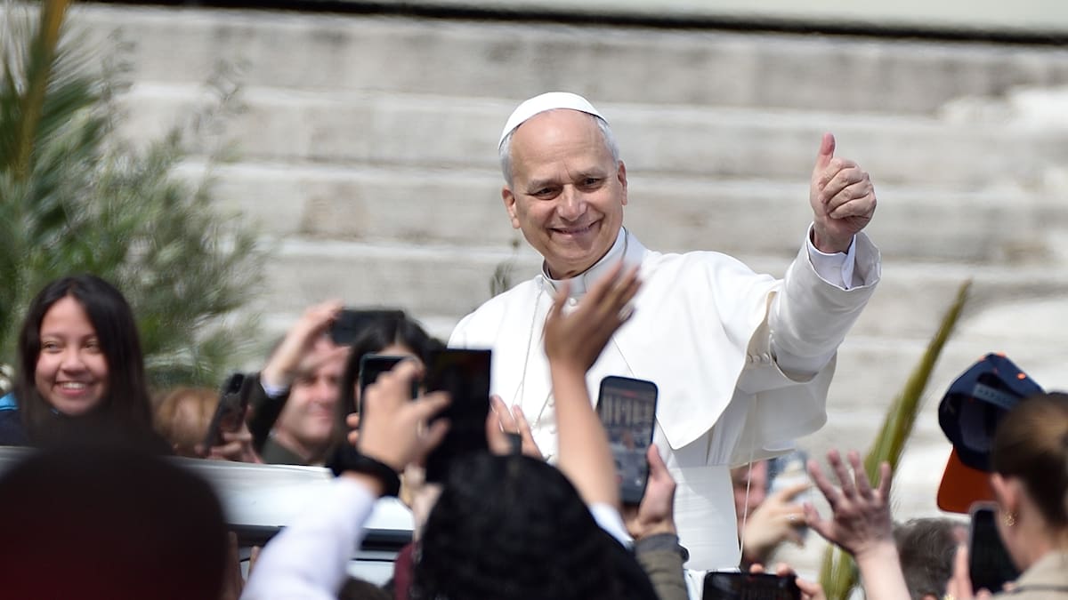 42 frases cortas y con fuerza espiritual para recibir al Papa Leon XIV en Madrid, Barcelona y Gran Canaria