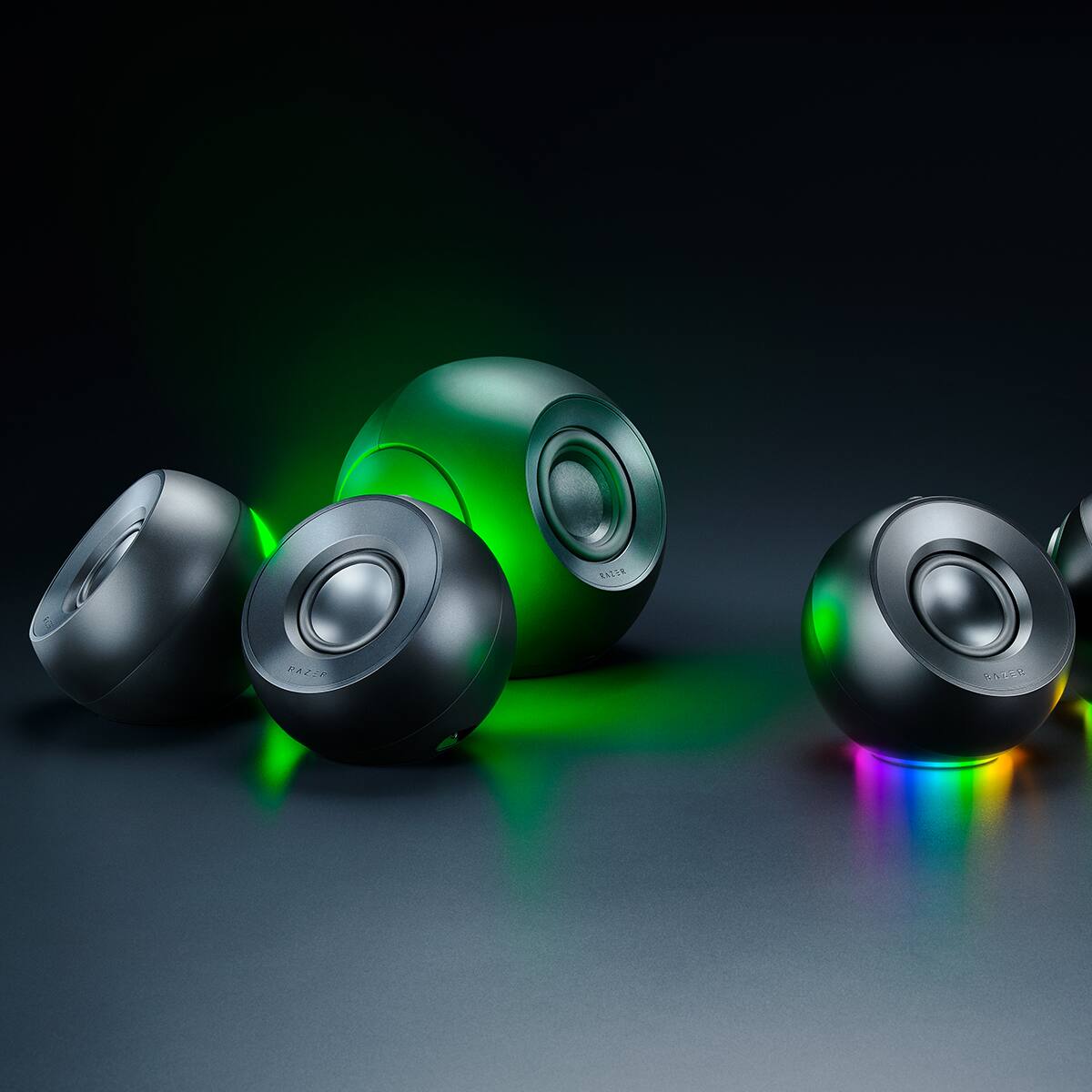 Razer renueva la imagen y el sonido en tu escritorio: presenta los altavoces Mako y la webcam Kiyo V2 Pro
