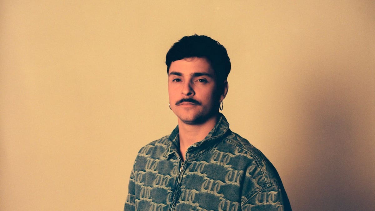 Javito desplega totes les seves cares al nou àlbum ‘Totes les versions de mi’