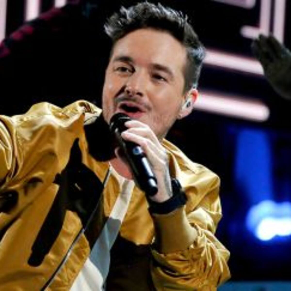 La caída de J Balvin filmando su nuevo video