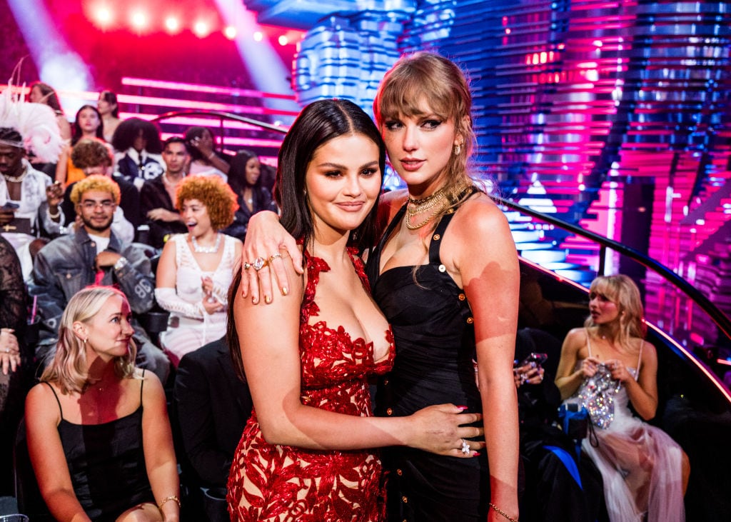 NEWARK, NEW JERSEY - SEPTEMBER 12: (L-R) Selena Gomez and Taylor Swift attend the 2023 Video Music Awards at Prudential Center on September 12, 2023 in Newark, New Jersey. (Photo by John Shearer/Getty Images for MTV)