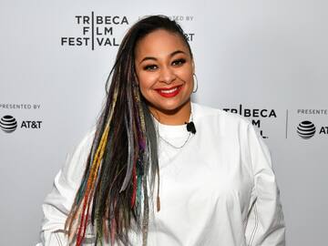 Raven-Symoné se casa con su chica y comparte las emotivas fotos de su boda
