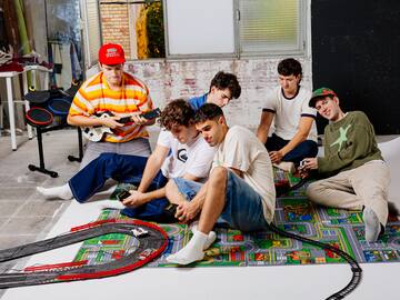 Sexenni obren ‘El club de la sisena hora’