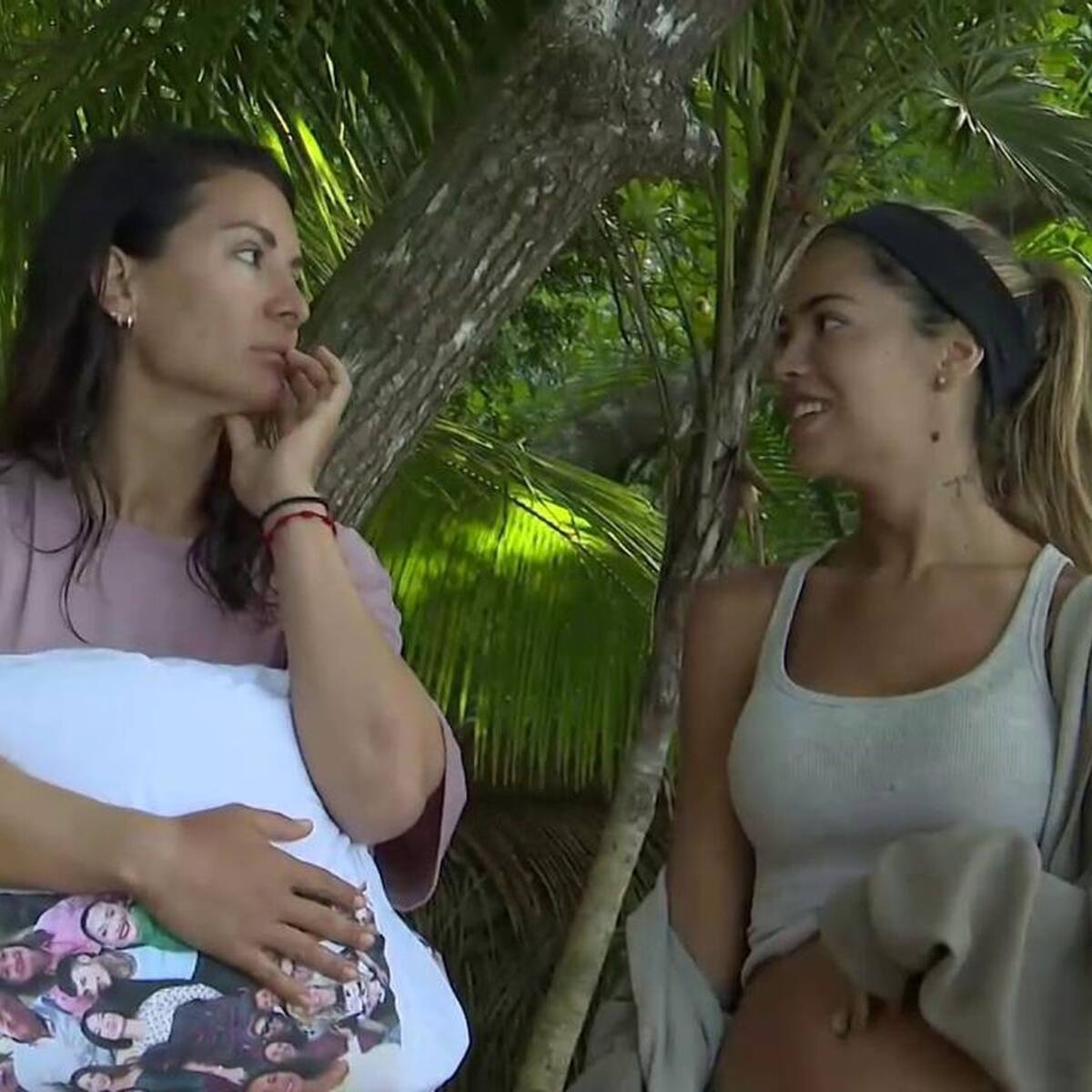 La entrevista “subida de tono” de Nagore Robles a Almudena, Ivonne y Teresa en ‘Supervivientes 2026’