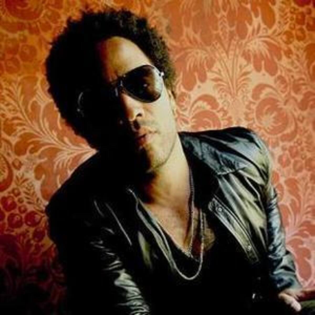 Lenny Kravitz presenta en París su gira europea