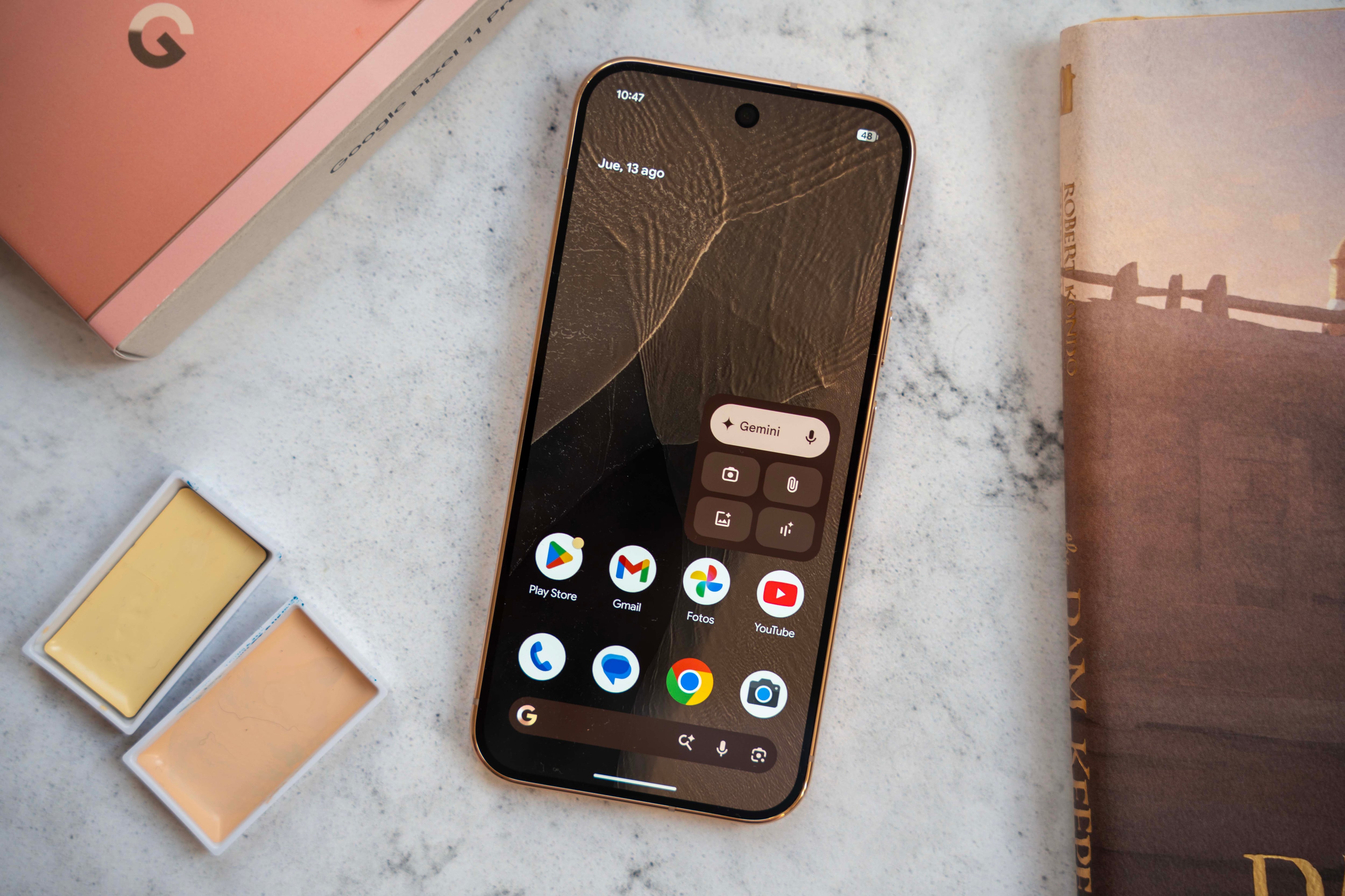 Google Pixel 11 Pro en color 'Arenisca'