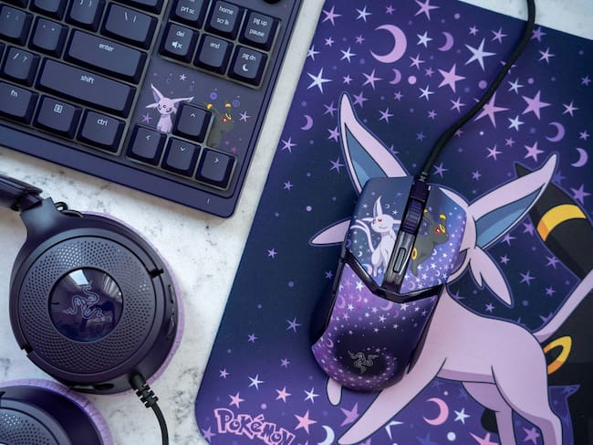 Razer x Pokémon: Espeon y Umbreon llevan la dualidad de la segunda generación al escritorio.