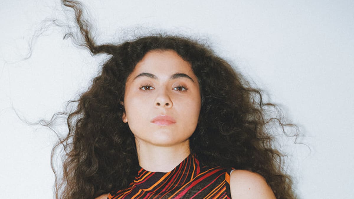 Silvana Estrada, la artista que convierte la vulnerabilidad en canciones: "Quiero escribir desde la alegría porque también es frágil"