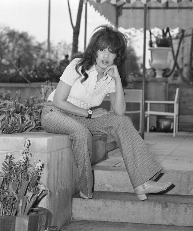 Ronnie Spector fue mujer de Phil Spector y sufrió un tormento.