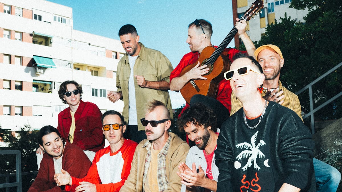 6 versos nuevos de La Pegatina que dan que hablar: “Somos la materia prima para que la industria gane dinero, pero somos los más precarizados”