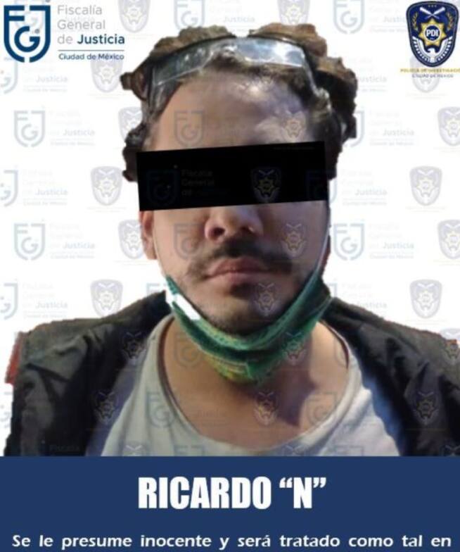 Una fotografía de la detención de Rix ya se hizo viral