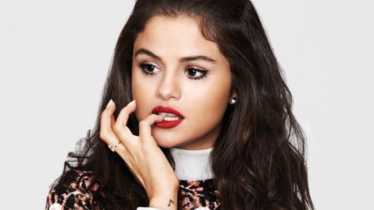 A Selena Gómez no le ha quedado más remedio que pedir disculpas a Louis Vuitton