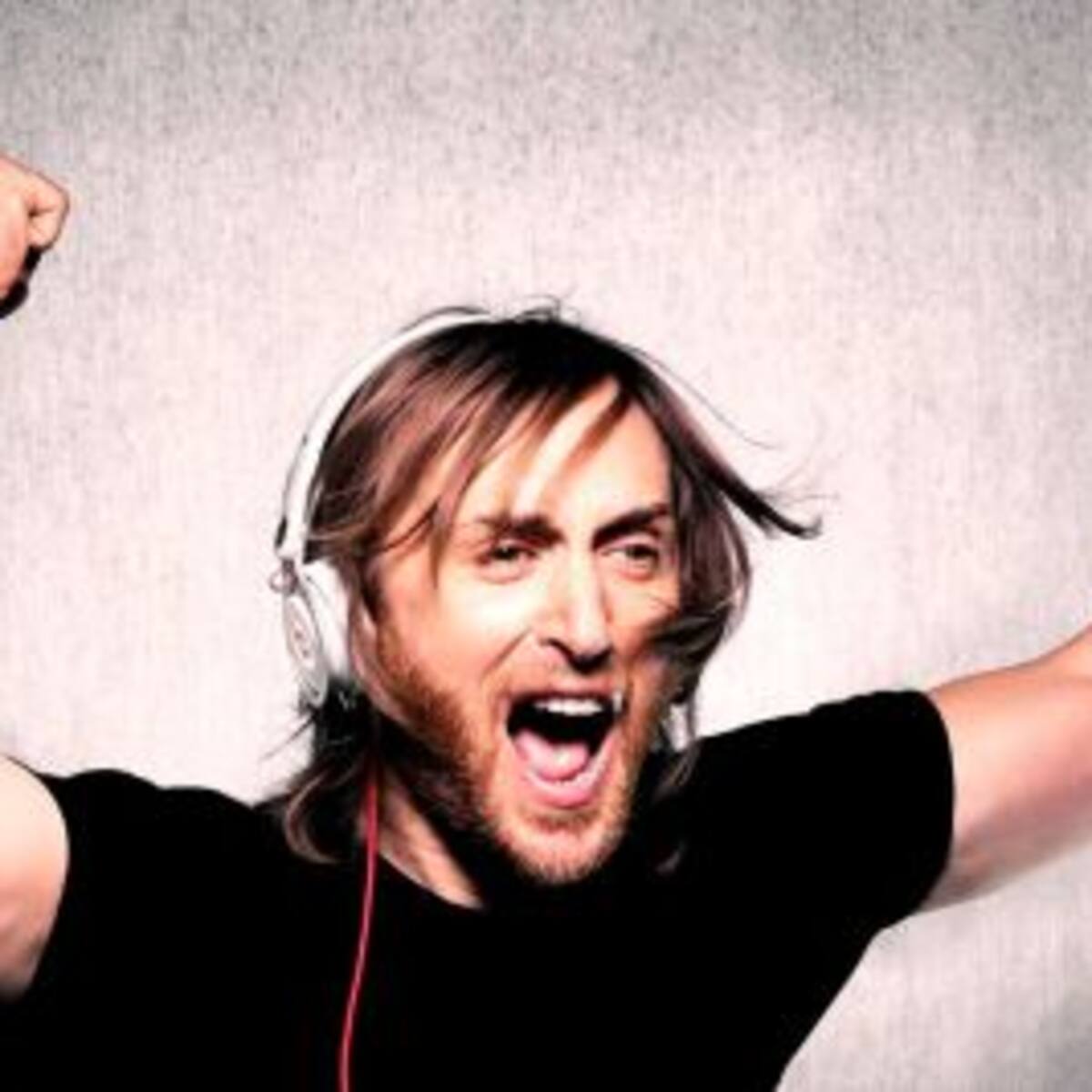 David Guetta se mete en el fútbol