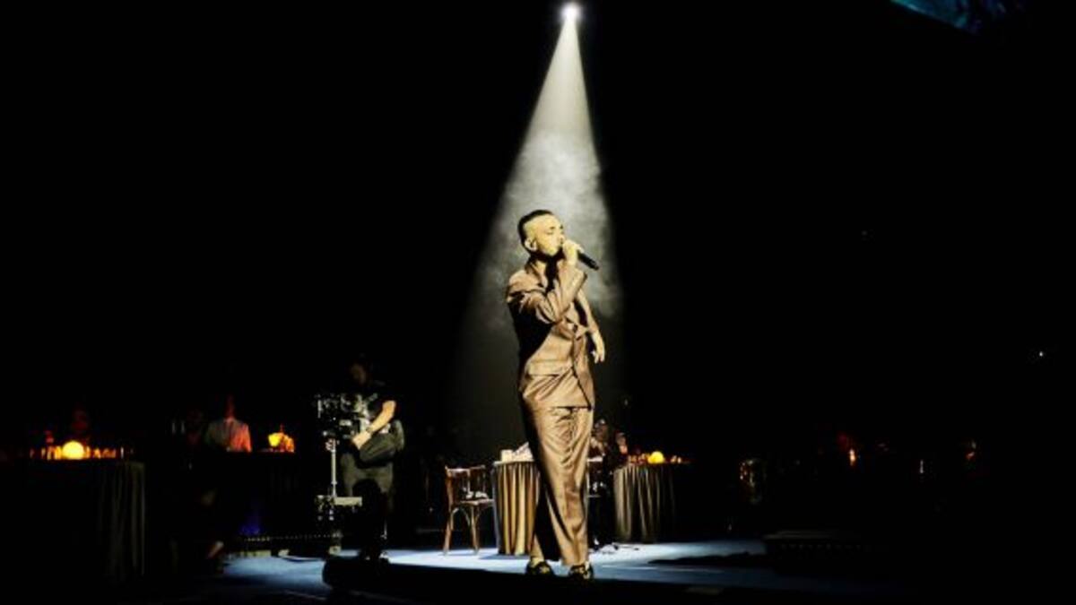C. TANGANA sorprendió en su primera noche en Buenos Aires