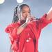 El look de Rihanna en la Super Bowl: estos son los detalles de su original homenaje a la mujer