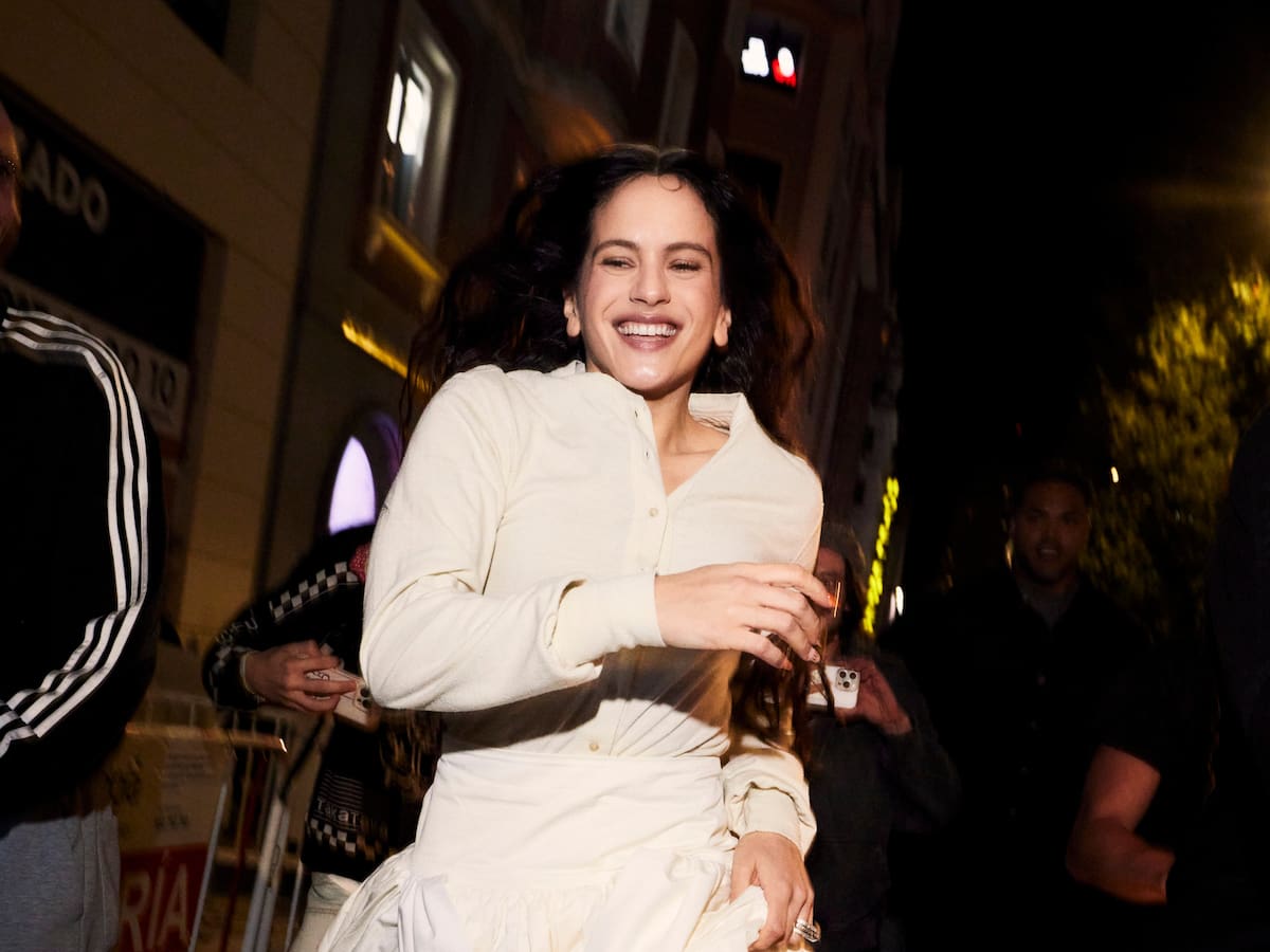 La carrera de Rosalía por Gran Vía para anunciar LUX cumple un año: cuando un disco rompió las normas de la promoción musical
