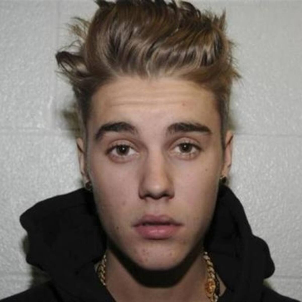 Justin Bieber se metió en problemas