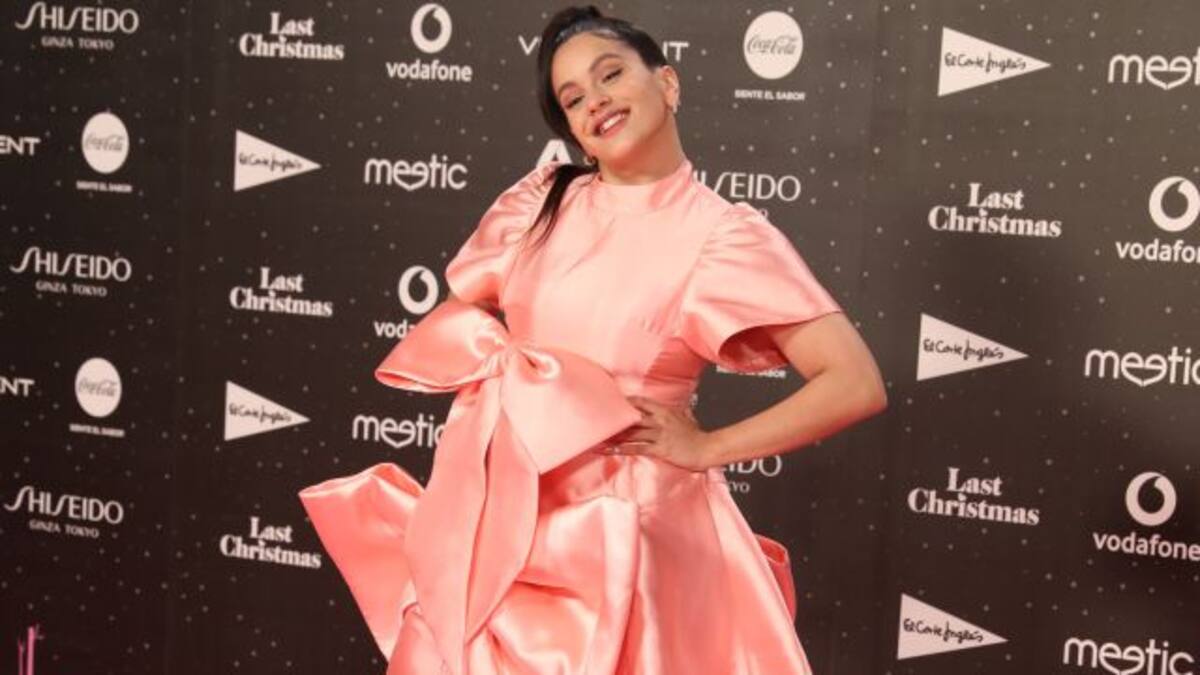 Así suena Rosalía versionando a Estopa en LOS40 Music Awards 2019