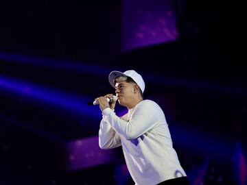 Saiko nos pone a vibrar en LOS40 Music Awards Santander 2023 con su actuación de 'Polaris' y 'Supernova'