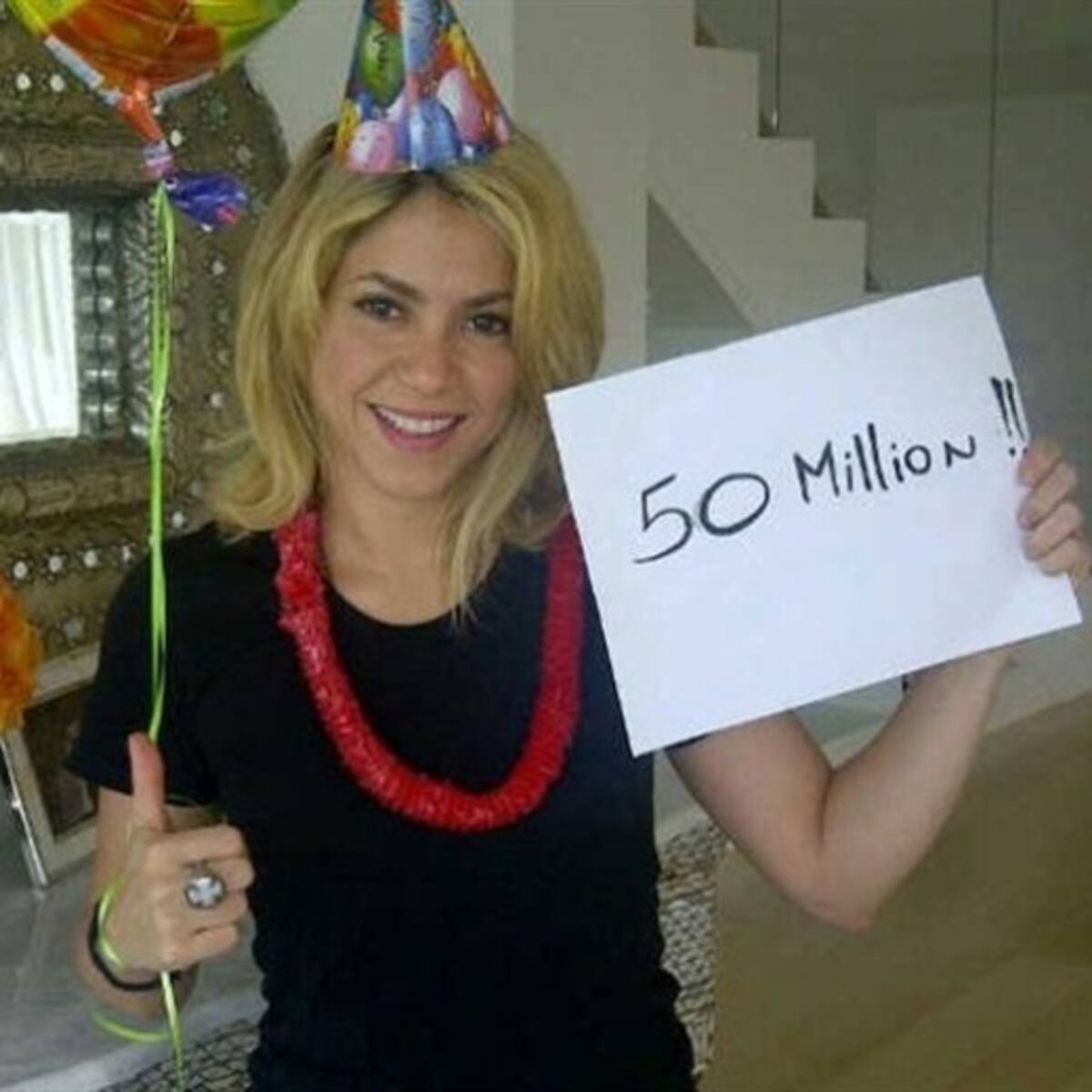 Shakira bate récord