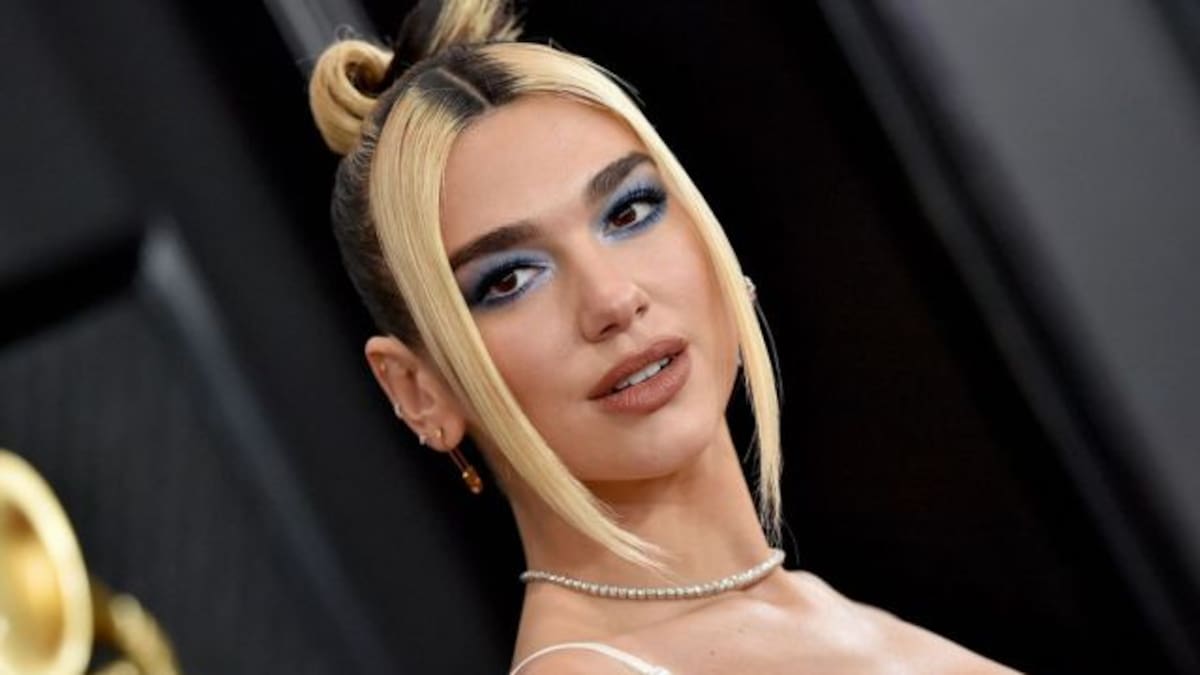 Dua Lipa calla a paparazzis con sus fotos en bikini
