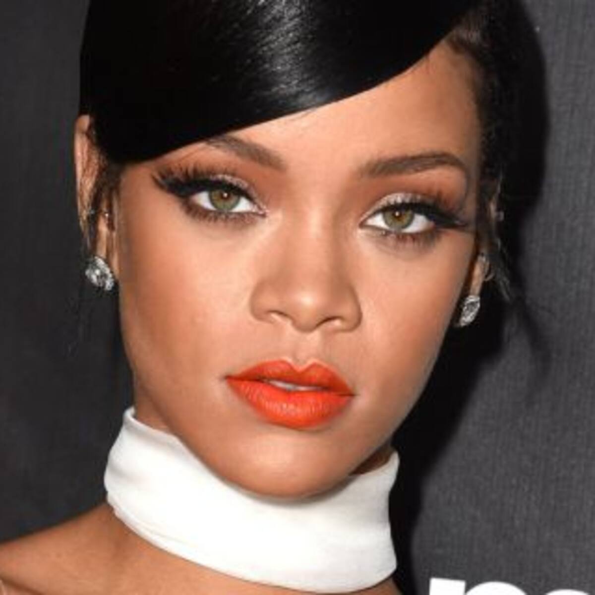 ¿Rihanna en los Grammy?