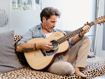 David DeMaría presenta ‘La puerta mágica’: hablamos de la industria, la paternidad, Chenoa, Andy y Lucas, Los Caños, Barei o DePol