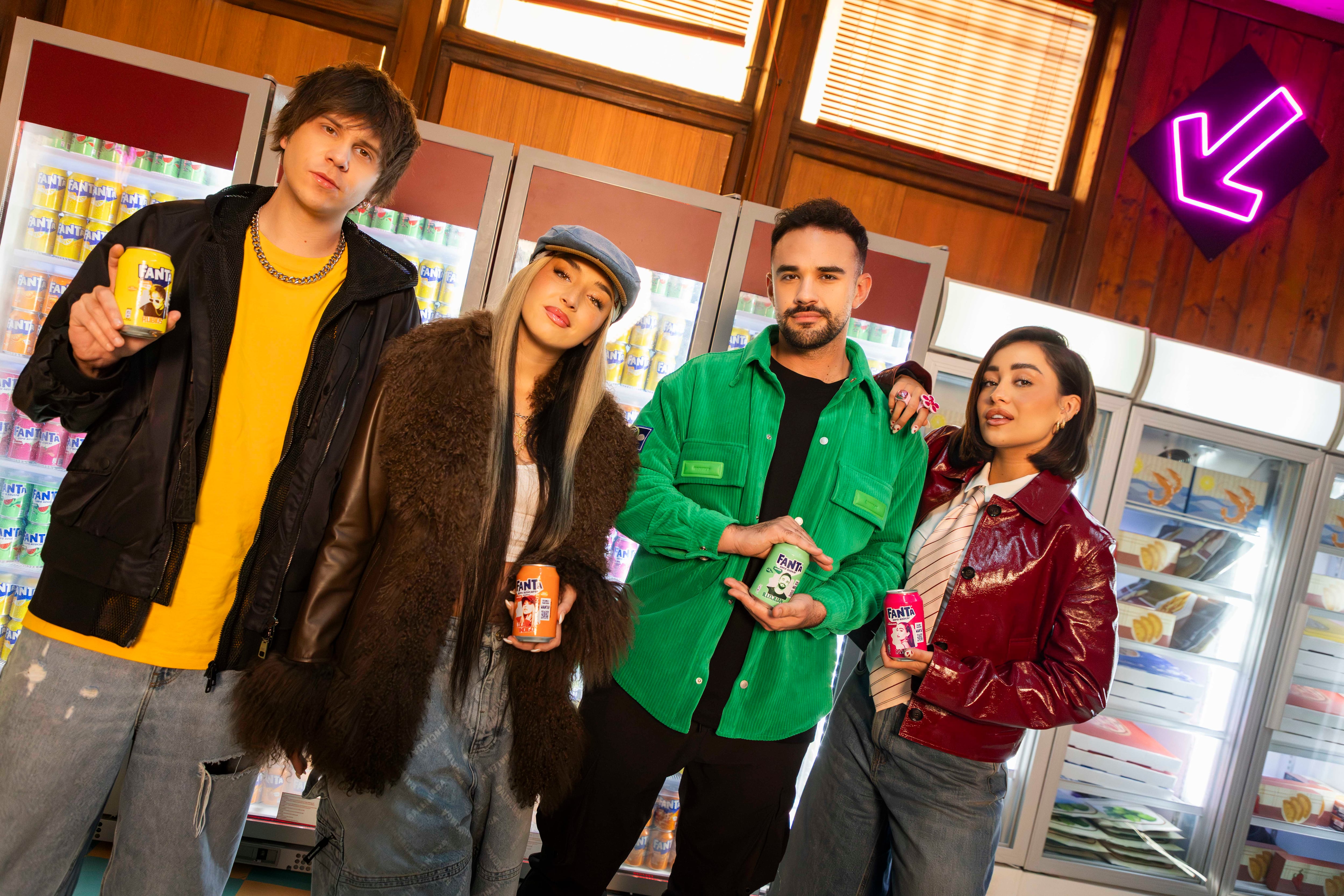 ElRubius, Lola Indigo, IlloJuan y Marina Rivers en la nueva campañana de Fanta, &#039;Wanta&#039;.