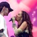 Anitta sube la temperatura en Instagram y Peso Pluma le comenta