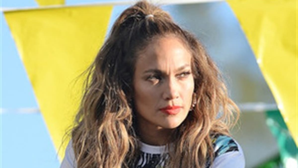 Jennifer López le sube la temperatura a Brasil 2014
