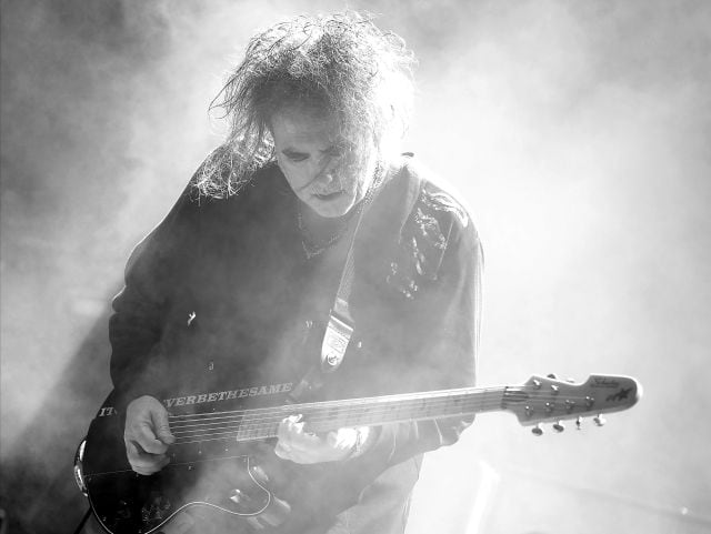 Robert Smith, de The Cure, es casi pariente de C.J. Tudor.