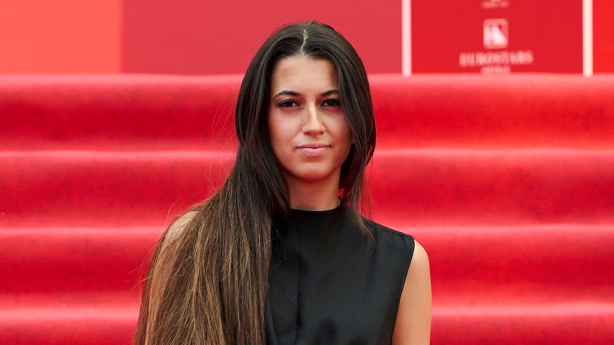 Gara Durán anuncia su álbum debut para este 2026 con regalo incluido: Así suena 'Mi loco cowboy'