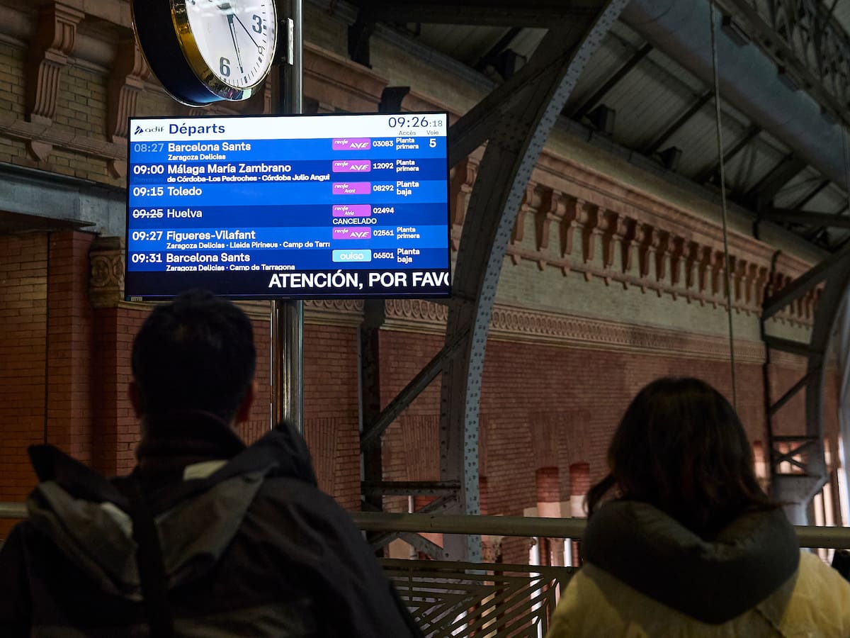 Huelga de Renfe hoy, miércoles 15 de julio: trenes afectados, servicios mínimos y qué hacer si tu tren está cancelado