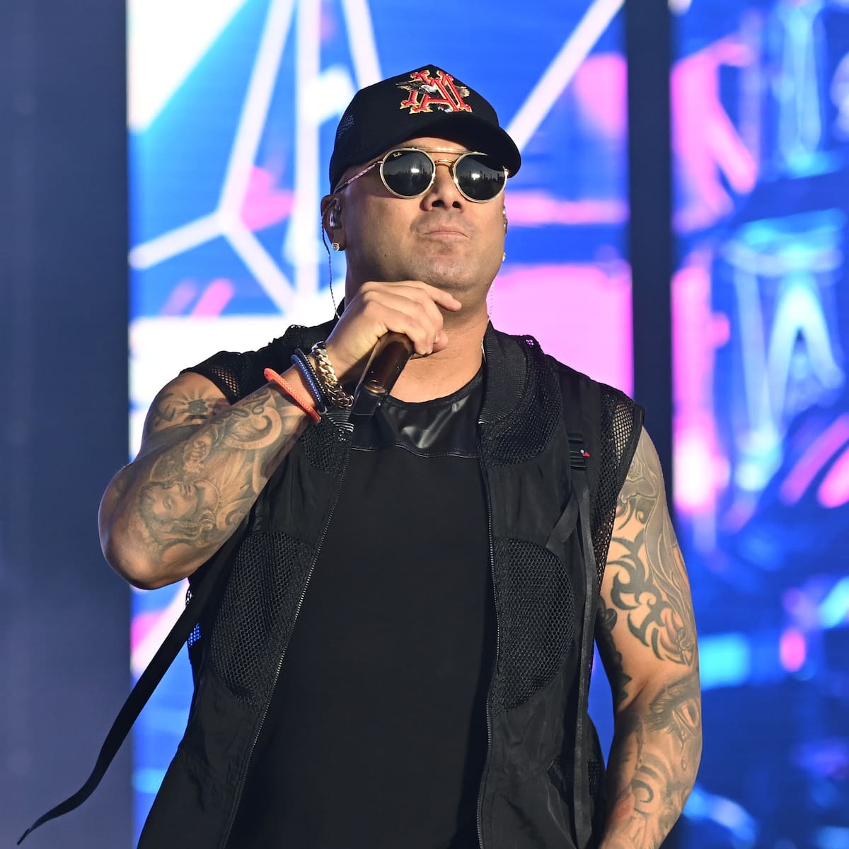 Wisin anuncia la creación de la Universidad del Perreo (UDP) y no faltan reacciones: “¿Dónde me matriculo?”