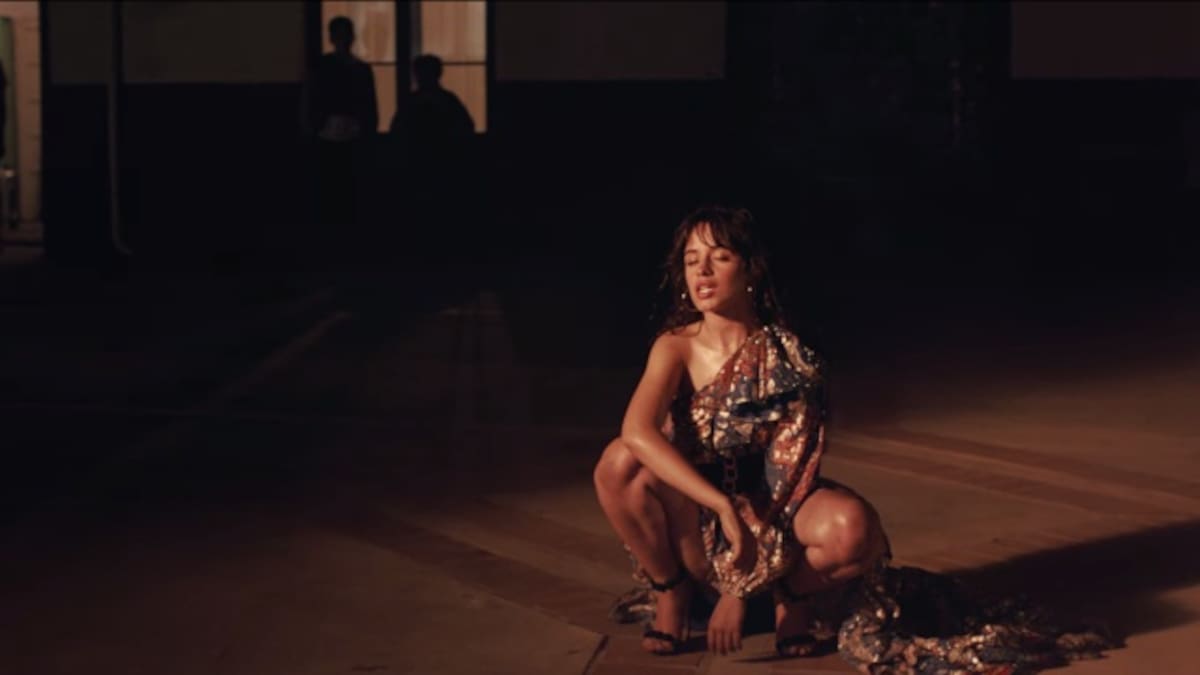 Camila Cabello estrena "Shameless" y "Liar"