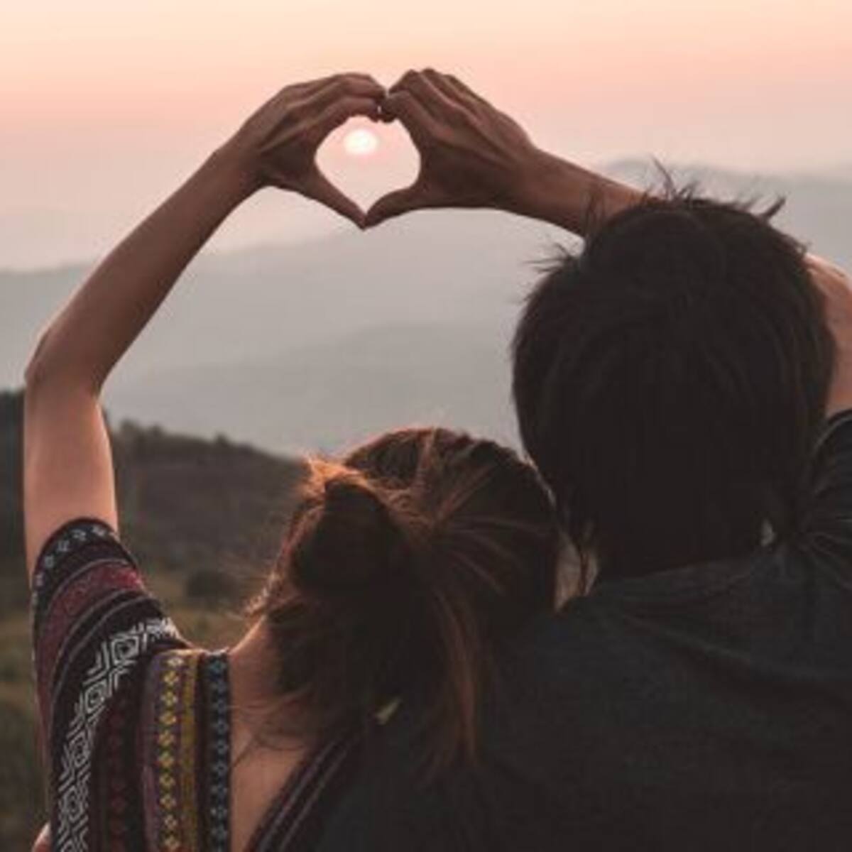 Los signos del zodiaco que se enamoran más rápido