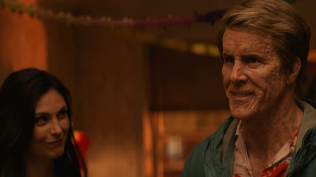 Una imagen del comienzo de 'DEADPOOL Y LOBEZNO'.