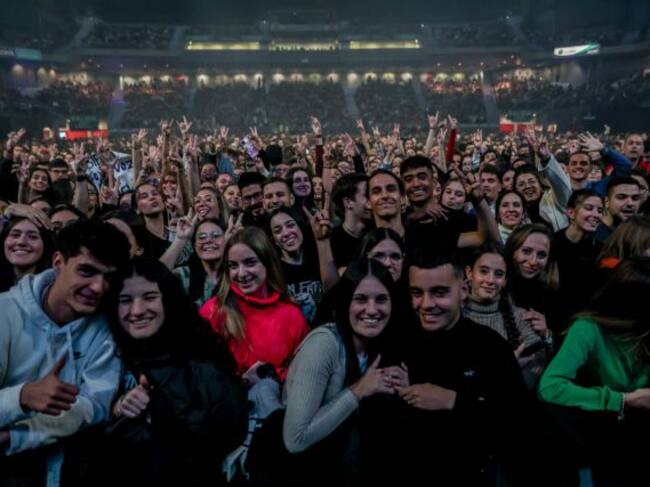 Los fans de Dani Fernández durante el concierto.