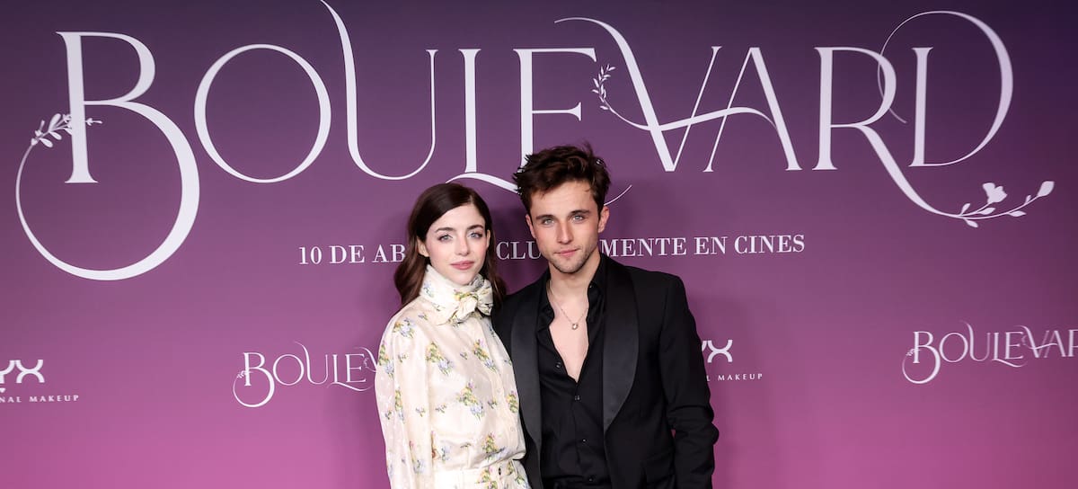 Eve Ryan y Mikel Niso, protagonistas de 'Boulevard', en la premier de la adaptación. Marzo de 2026