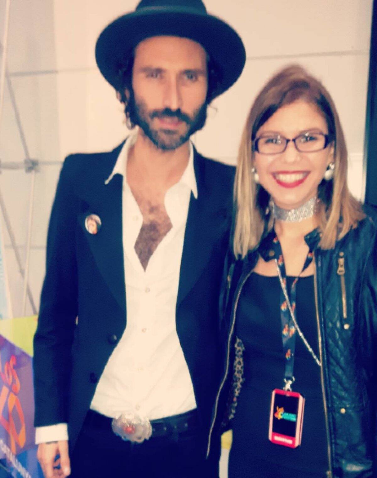 Yasmaris junto a Leiva