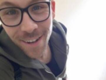 Dale a Like en su página de Facebook