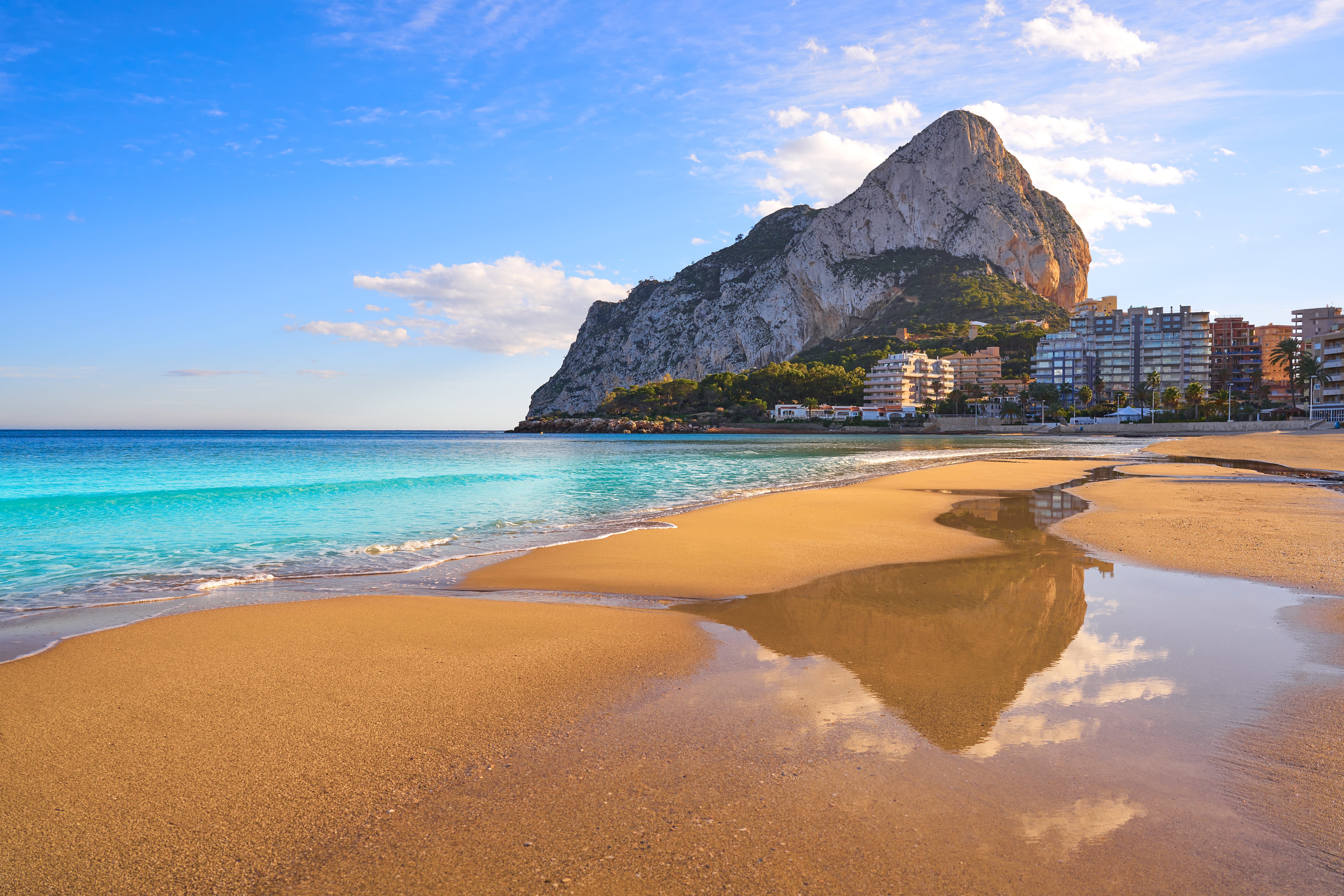 Playa de Fossa en Calpe (Alicante).