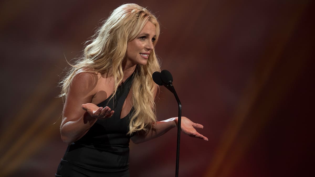 La solista que jamás habríamos pensado que podría sacar a Britney Spears de su retiro musical | LOS40 Classic | LOS40