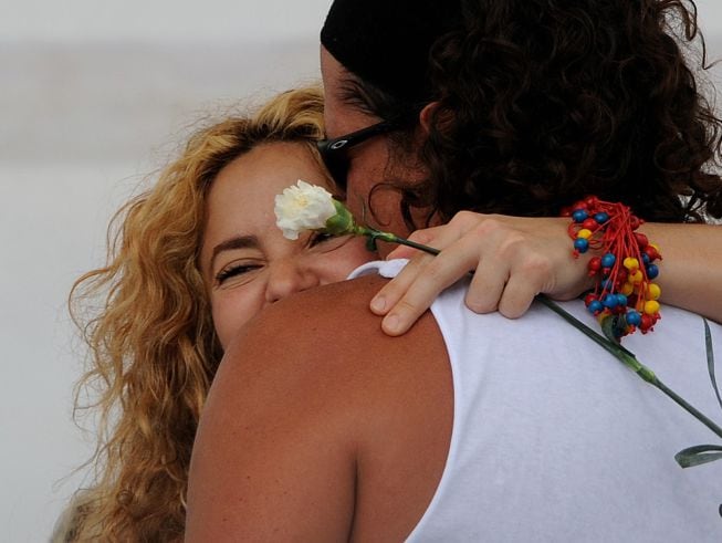 Shakira y Carlos Vives siempre han hecho gala de la gran amistad que hay entre ellos. 